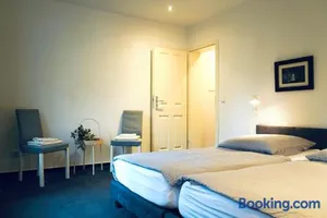 Image of Haus im Grünen für 6 Personen-3 Schlafzimmer- 3 Bädern -Waschmaschine-große Terrasse- vollausgestattete Küche