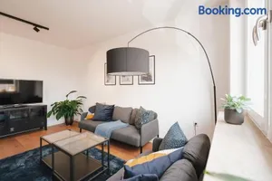Image of NEU I Stilvoll I Boxspring I Smart TV I Zentral