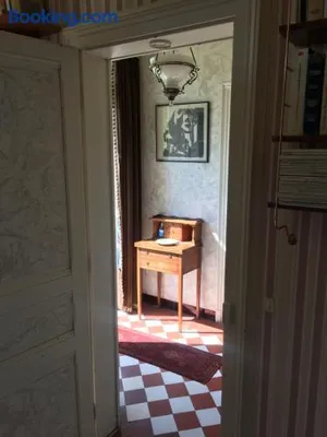 Image of Le Refuge private entrance 2/4 pers dans maison 17eme siècle.Parking. calme