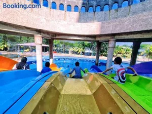 Image of Melaka Top Largest Waterpark Resort - By YouBNB Homestay Melaka