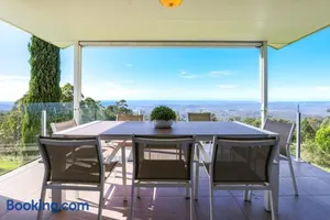 Image of Beautiful Home with Breath-taking Views Mt Tamborine