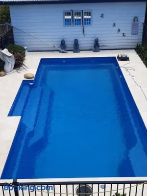 Image of Rae's on Beach