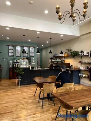 Image of West Market Square, Coffee Shop, Fast Wifi, Downtown Room # 103