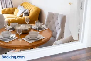 Image of Bibury House a lovely 2 bed house sleeps 4