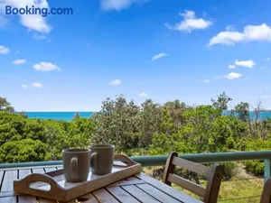 Image of Salt on Sapphire