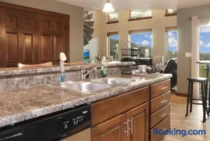 Image of Bridges Bay Vacation Cabin 278