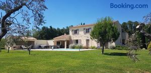 Image of Villa 4 chambres Spa Sauna Piscine chaufée boulodrome LA BASTIDE DE LUSON