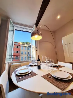Image of "L'Historic" by EnjoyNice, for foodies and art lovers in Old Nice, with airco, quiet