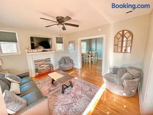 Image of Spotless, Comfortable home with Hot Tub!