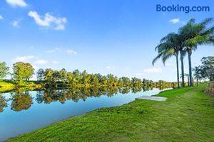 Image of The River - Hawkesbury