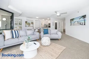 Image of Broadbeach Victoria Square