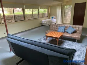 Image of Gracious 1930s Art Deco House
