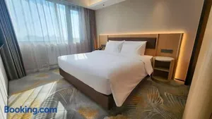 Image of Yanshan Hotel