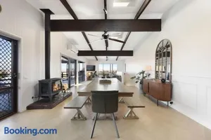 Image of Bluegum Delatite Merrijig - 5 Minutes to Mt Buller Gates