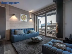 Image of Appartement 51 m² - 4 pers - Courchevel Village - Centre station - Proche pistes - SPA - Parking - FR-1-631-201