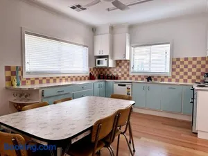Image of Happy Stays - Retro Haven