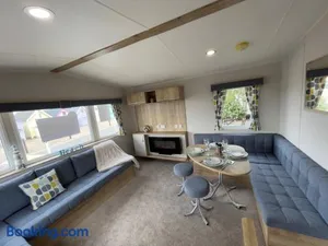 Image of Mersea Retreat