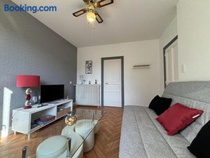 Image of Maison avec jardin près du canal et de la Loire, équipement complet, parfait pour familles - FR-1-489-550