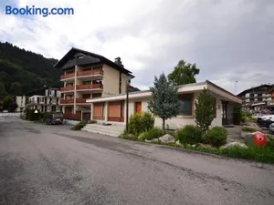 Image of Appartement aux Gets - Terrasse, Cheminée, Proche Centre, Classé 2 Étoiles, 4 Pers. - FR-1-623-185