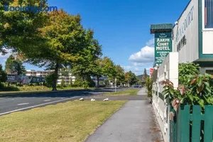 Image of Aaryn Court Motel