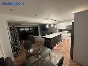 Image of 3 bedroom house Hildenborough