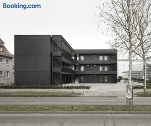 Image of New Age Boardinghaus N70
