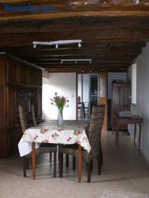 Image of La Roseraie, campagne, calme et paix
