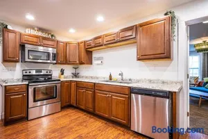 Image of Cozy Bohemian 2 bed 1 Bath in Decatur