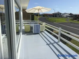 Image of Iluka Beach House,Robe- stunning ocean views.