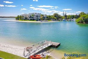 Image of Noosa Haven Apt 12 Riverfront Elegance