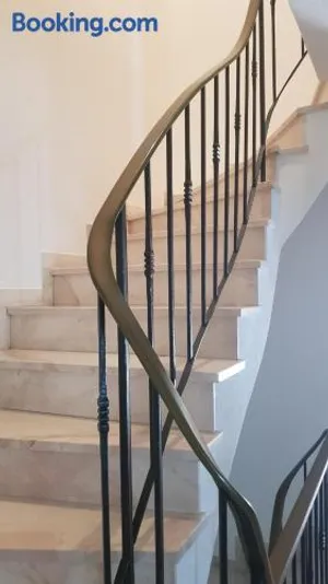 Image of Zu Besuch bei Maria - Einzimmerwonung mit Kitchenette und Badezimmer