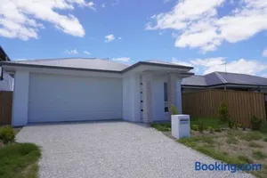 Image of New Utopia 4 Bedrooms House near Springfield