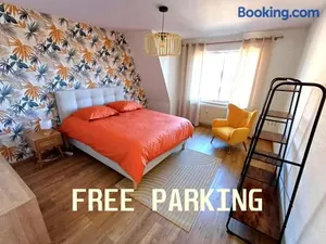 Image of Confortable Spacieux Grand Rue - Garage