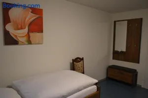 Image of Monteurenwohnung im Untergeschoss mit Tageslicht