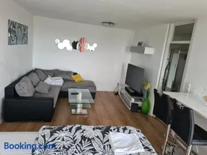 Image of Sehr Schöne drei Zimmer Delüx Wohnung in Sindelfingen