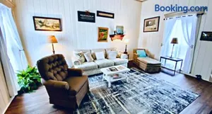 Image of Nashville Suite 1