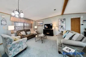 Image of Lake Accessible Family Home On Canal