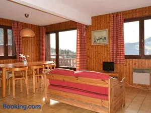Image of Appartement skis aux pieds 6 pers, balcon sud, garage, ménage inclus, 3* - FR-1-241-171