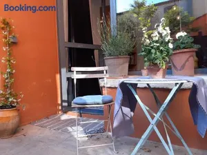 Image of un oasis au coeur de la vieille ville, classé 4 étoiles