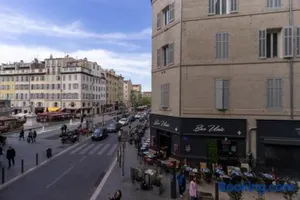 Image of 1BRE - Splendide appartement Vieux-Port