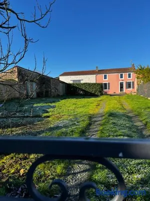 Image of Corps de ferme