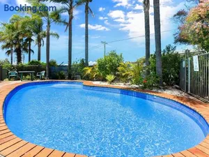 Image of Macadamia Court 2 8 Government Road