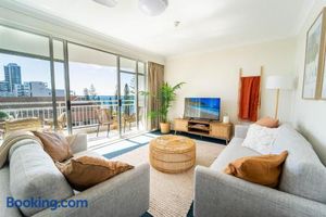 Image of Ocean View 2BR Apartment and SPA