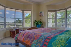 Image of Bohemian Breeze