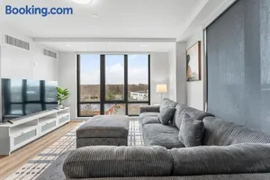 Image of Furnished Luxury Apartment Next to Harvard Stadium