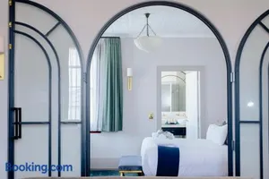 Image of Tattersalls Hotel