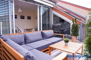Image of FullHouse - Halle - AB7 rooftop - BBQ Grill - Elevator - Balcony