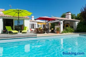 Image of Les Yeux Bleus Bed & Breakfast