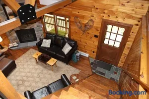 Image of Private and Cozy Cabin Close to Williamsport, PA