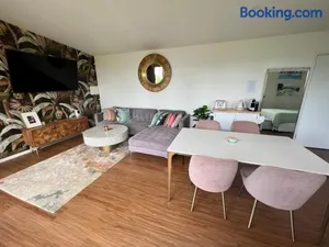 Image of Gold Coast Retreat